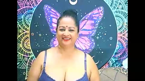 matureindian4u65 online show from March 3, 9:37 pm