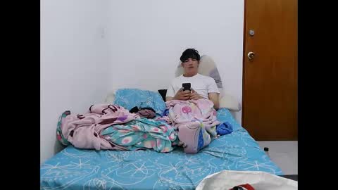 mauroluxandra online show from December 16, 1:13 am