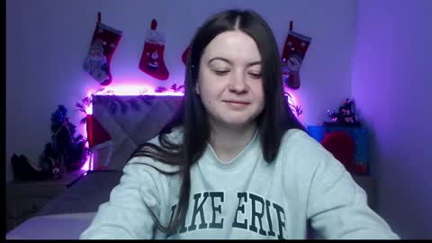 MavkaCute online show from January 8, 7:09 pm