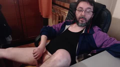 Max online show from January 18, 3:27 pm