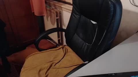 Max online show from January 3, 7:16 am