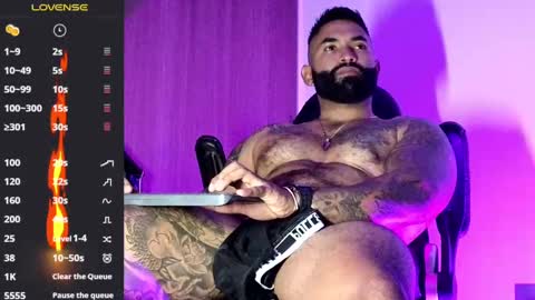 max__prada online show from September 17, 3:10 am