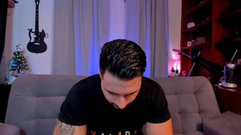 max D. online show from December 8, 10:36 pm