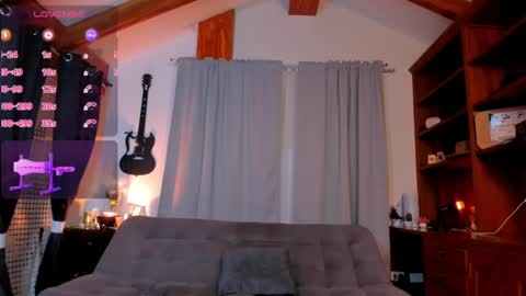 max D. online show from February 11, 4:33 am