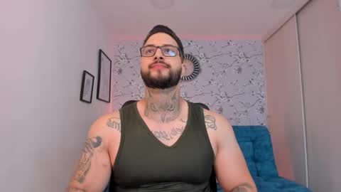 max D. online show from March 27, 12:28 pm