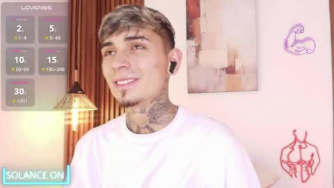 Max online show from April 18, 4:03 am