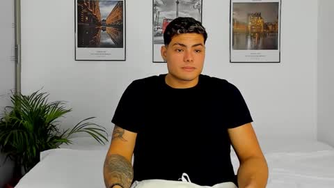 max_miuller online show from October 18, 2:05 am
