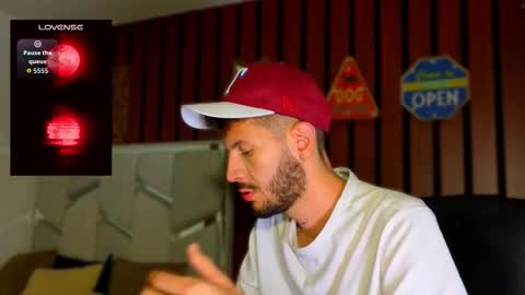 Max Taylor online show from December 5, 1:49 am