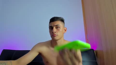 MAX     online show from April 23, 12:29 pm