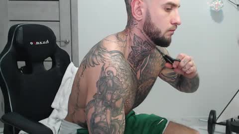 Maximus Fox online show from April 3, 8:10 am