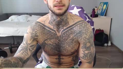Snapshot of maxi_foxxx chatting on March 11, 9:34 am Maximus Fox online show from March 11, 9:34 am