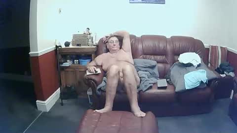 MAX online show from October 17, 11:31 pm