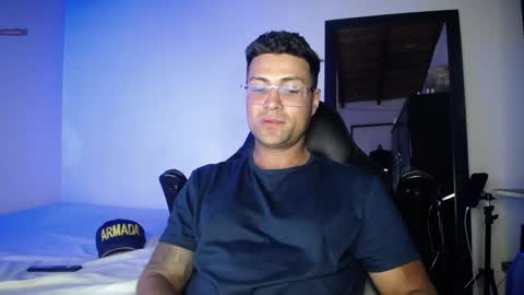 MAXI      online show from February 7, 11:45 pm