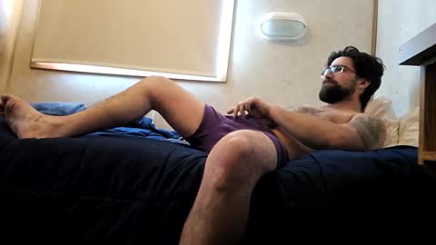 Maxichaud online show from March 16, 5:28 pm