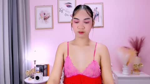 maxie greyson online show from February 12, 2:14 am