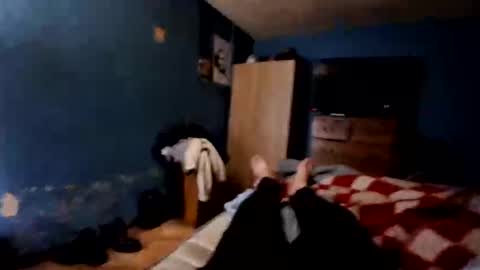 Snapshot of maxilob chatting on October 19, 9:41 pm MAXilobman sexy online show from October 19, 9:41 pm
