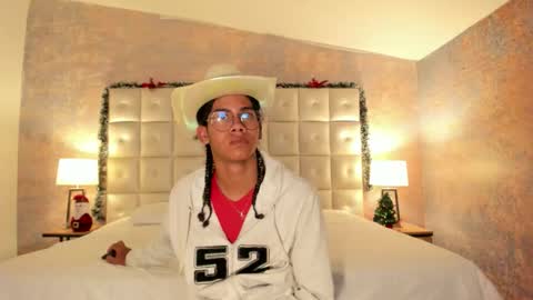 maxim online show from January 9, 3:23 am