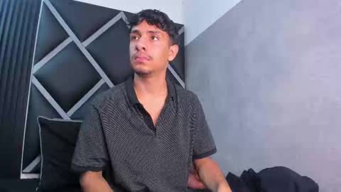 Snapshot of maximiliano_jam chatting on September 20, 4:48 am maxi online show from September 20, 4:48 am
