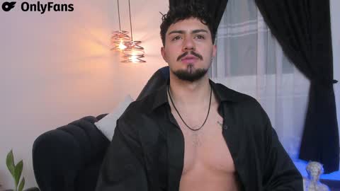 Maximo online show from January 28, 10:34 am