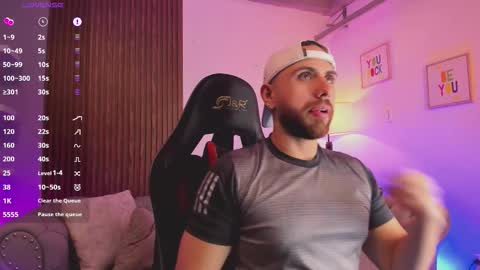 Maximo Wolf online show from February 14, 8:44 pm