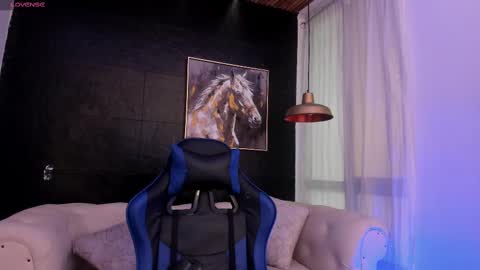 Maximo Wolf online show from October 11, 8:12 pm