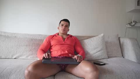 Sebastian online show from October 11, 9:18 pm