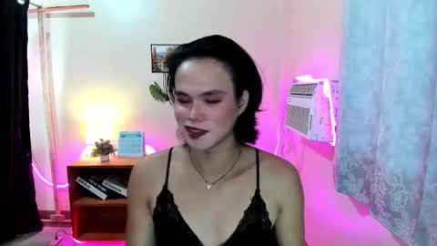 maxine_fucks online show from January 31, 10:51 pm