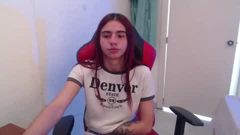maxinesex_ online show from March 20, 4:45 pm