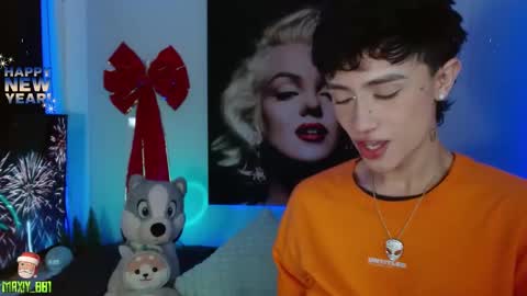 Snapshot of maxiy_001 chatting on December 31, 5:22 am Max online show from December 31, 5:22 am