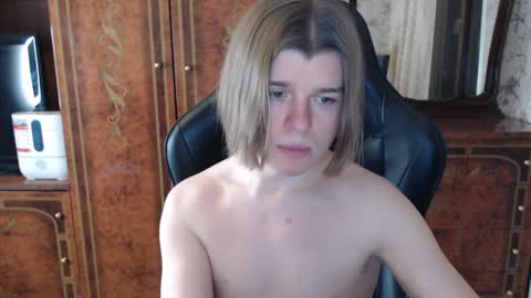 Max online show from January 21, 2:59 pm