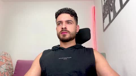 Maxi online show from January 23, 1:41 am