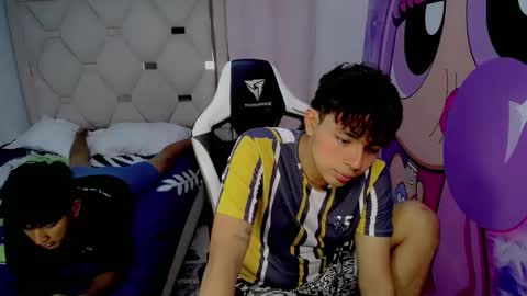 MAX  DAN online show from February 3, 3:37 am