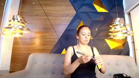 gabby online show from September 18, 11:03 am