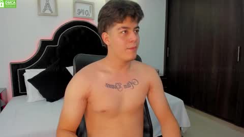 Snapshot of maxxicruz chatting on February 28, 6:52 pm Maxxi online show from February 28, 6:52 pm