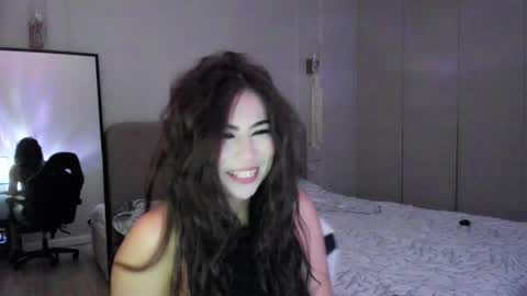 Mia online show from January 15, 2:31 am