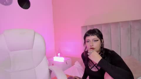 Snapshot of may_y_goeth chatting on September 9, 2:33 am may y goeth online show from September 9, 2:33 am
