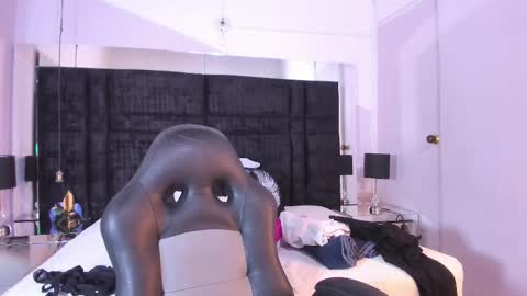 MAY online show from October 8, 3:45 am