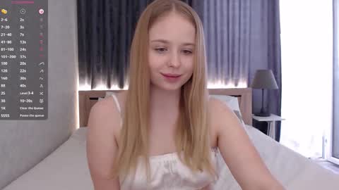 maybebabyx online show from March 19, 7:14 am