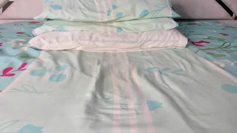 Maybelline69 online show from October 9, 2:44 pm