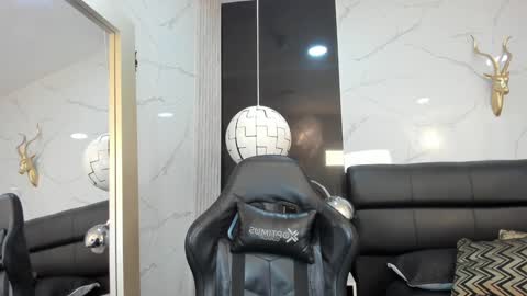 Snapshot of maylinsanchez chatting on February 1, 4:03 am Maylin online show from February 1, 4:03 am