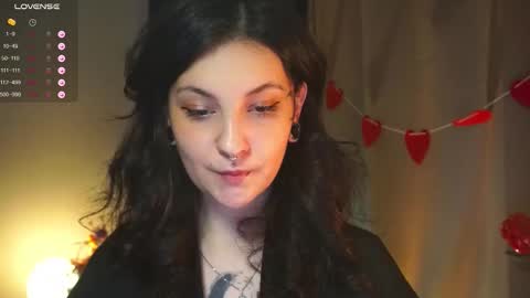 Mary  . online show from October 31, 6:25 am