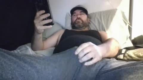 Dad bod 43 online show from February 14, 3:26 pm