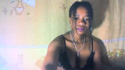 mayrah online show from March 11, 5:24 am