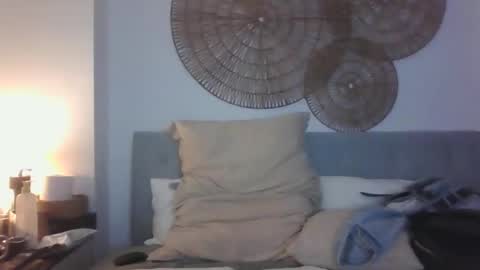 maythe4bwu online show from February 18, 12:15 am