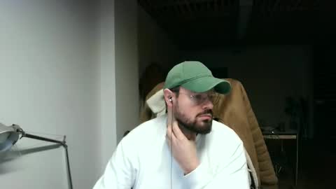 maythe4bwu online show from December 31, 12:15 pm