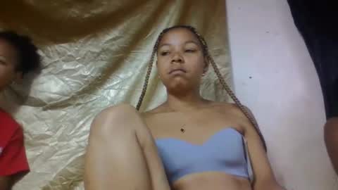 mbotyfeliciaa online show from January 9, 8:09 am