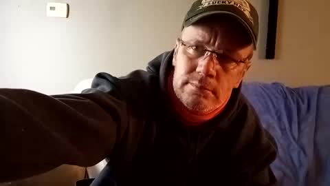 mcfly1973 online show from January 25, 6:23 am