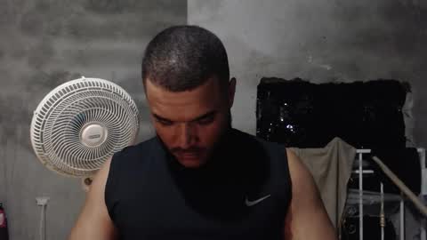 Mcgregor online show from November 29, 3:14 am