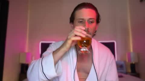 mcklister online show from March 29, 9:49 pm