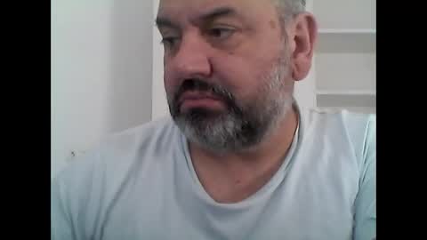 Snapshot of mcp7 chatting on October 13, 7:54 am mcp7 online show from October 13, 7:54 am